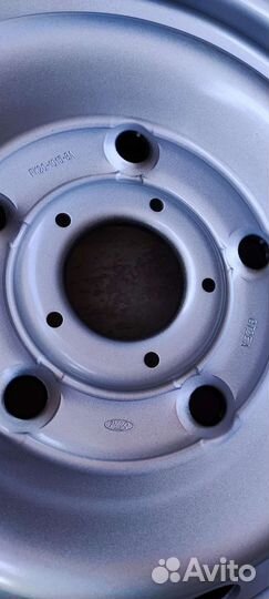 Диски R15 на Форд Транзит ориг новые (не спарка)