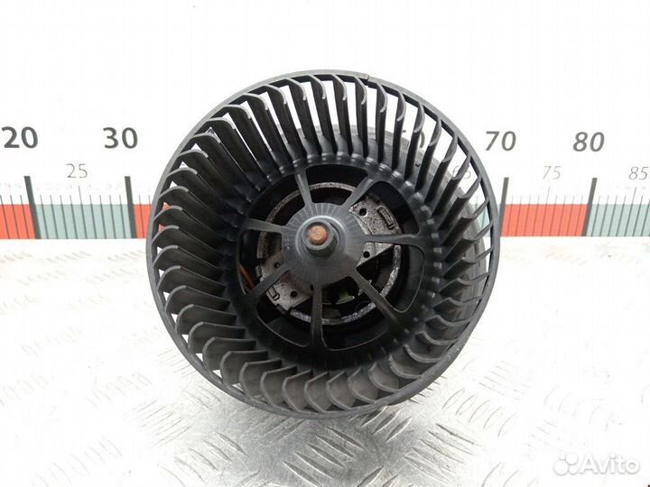 Моторчик для Volkswagen Sharan 1