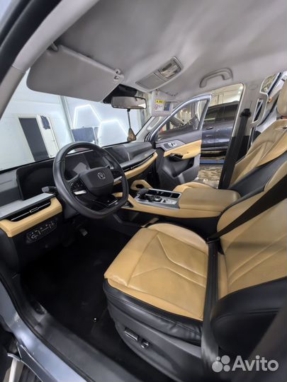 Химчистка салона автомобиля, полировка