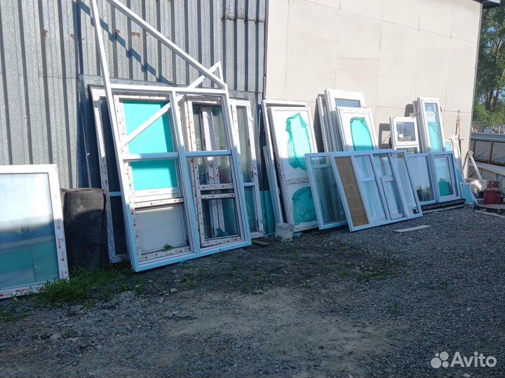 Окна и двери пластиковые бу
