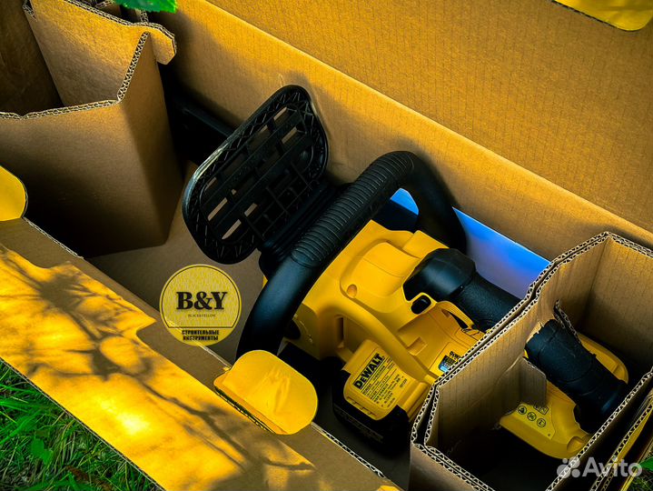 Аккумуляторная цепная пила DeWalt DCM565N 20 B