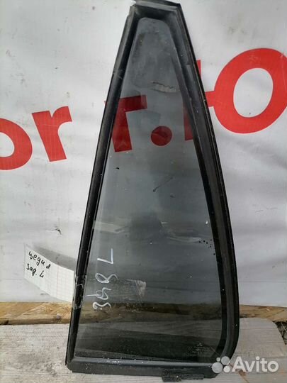 Форсунка задняя левая Mitsubishi Lancer Cedia