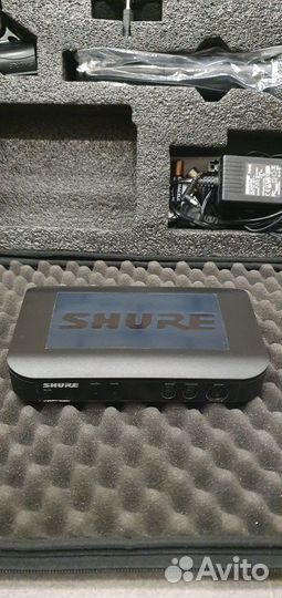Микрофон Радиосистема Shure BLX24E/B58 M17