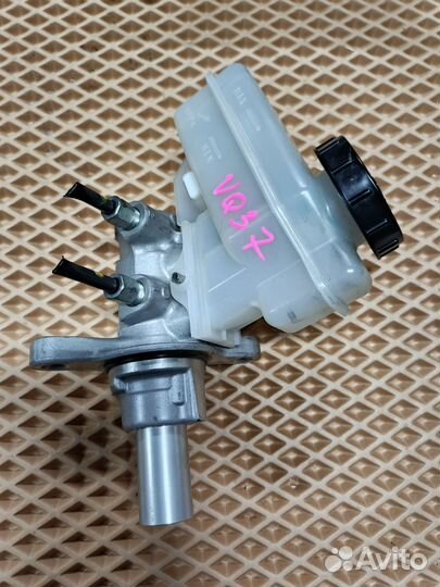 Главный тормозной цилиндр Infiniti Ex37 Fx35 Fx37