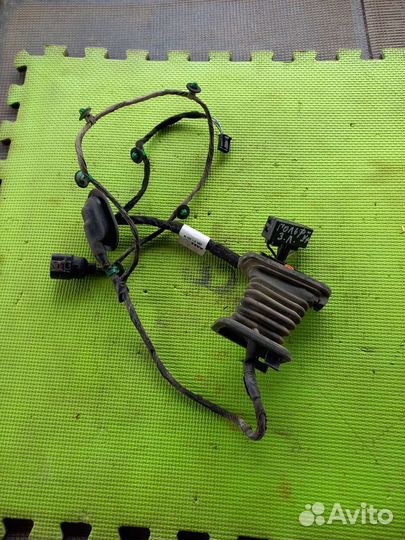 Провода коса. Задней левой двери гольф-5+