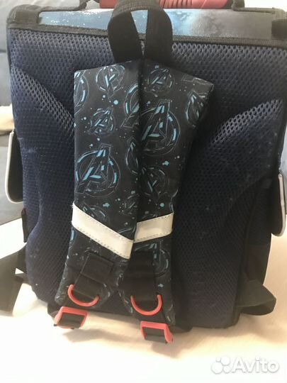 Школьный рюкзак