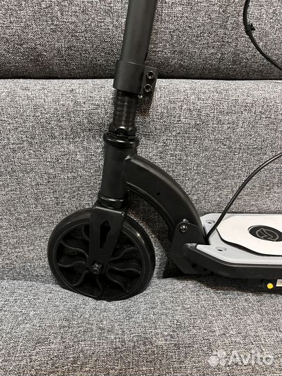 Электросамокат Novatrack Escoo.GR20 новый