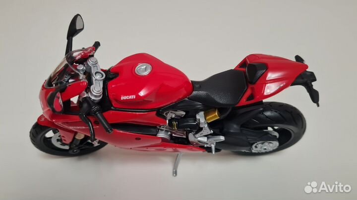 Модель мотоцикла Maisto Ducati 1199 Panigale