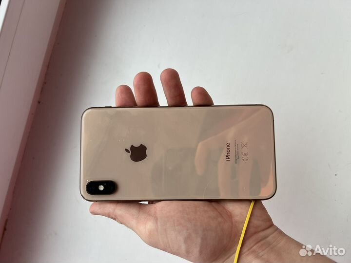 iPhone Xs Max, 64 ГБ