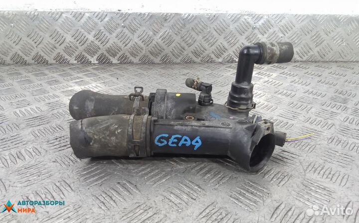 Корпус термостата дизельный Mitsubishi L200