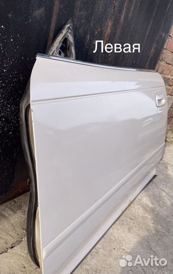 Дверь левая передняя Toyota Mark2 JZX90