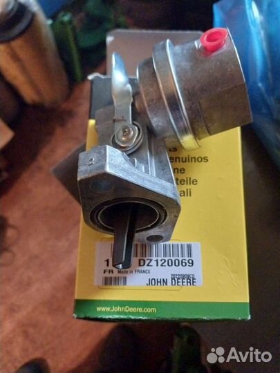 Насос подкачки John deere DZ120069