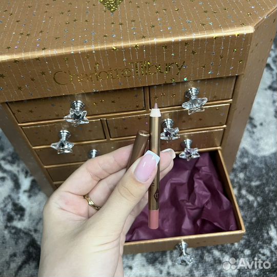 Карандаш для губ Charlotte Tilbury