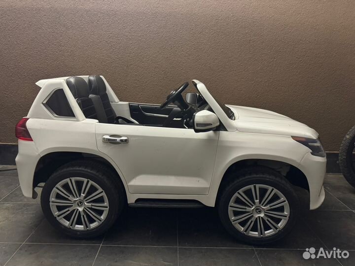 Детский электромобиль lexus lx570