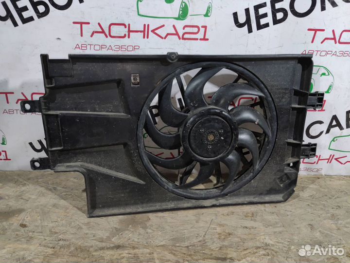 Диффузор с электровентилятором LADA Granta Kalina