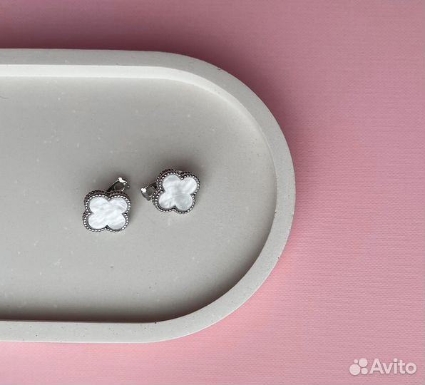 Серебряные серьги