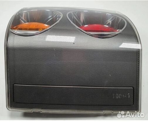 Фонарь зад лево Land Rover Range Rover III