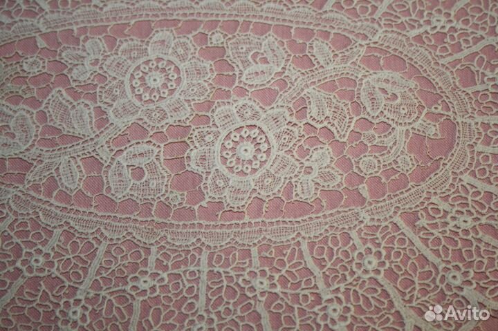 Салфетки ручной работы из Германии-много разных