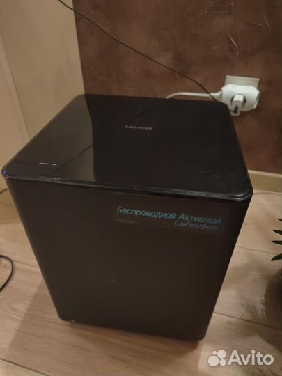 Домашний кинотеатр Blu-ray Samsung BD8200