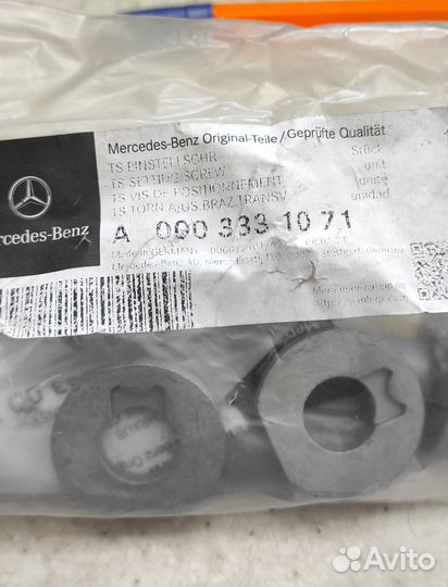 Болт для сход развала на Мерседес