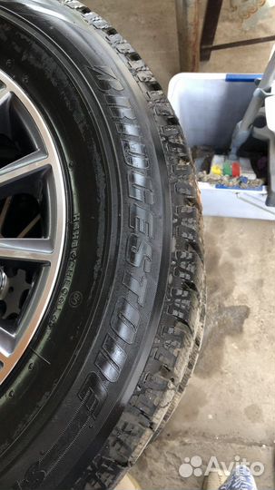 Bridgestone Blizzak Revo GZ 215/65 R16 98S