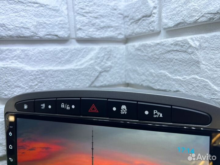 Штатная магнитола Teyes CC3 Peugeot 308