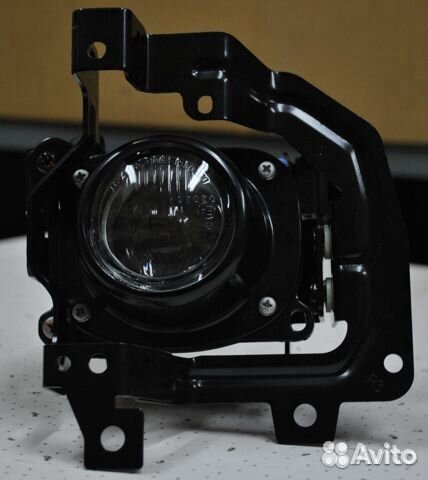 Фара противотуманная правая на Mitsubishi Lancer 9