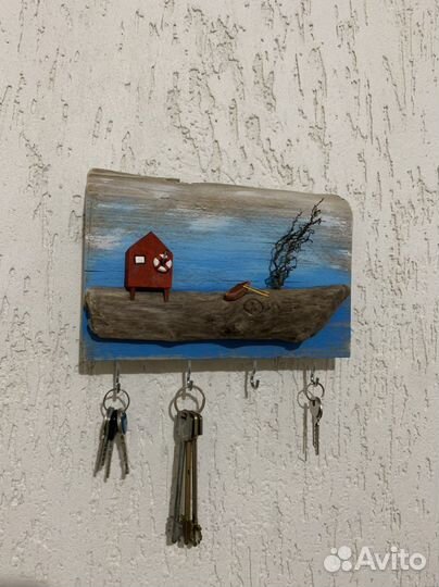 Ключница настенная из дерева