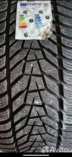 Hankook Winter I'Cept Evo 3 W330 245/45 R20 и 275/40 R20 106V