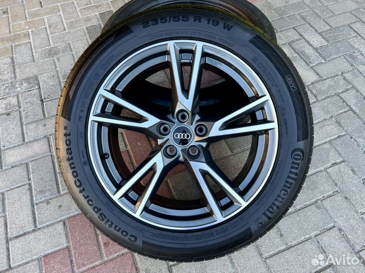 Колеса Audi Q5 SQ5 R19 оригинал новые лето