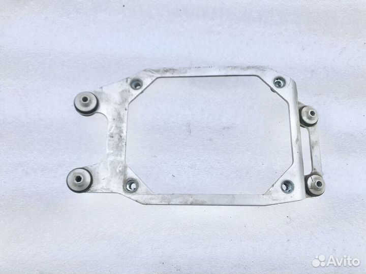 MV Agusta F4 1078RR крепление сиденья пассажира