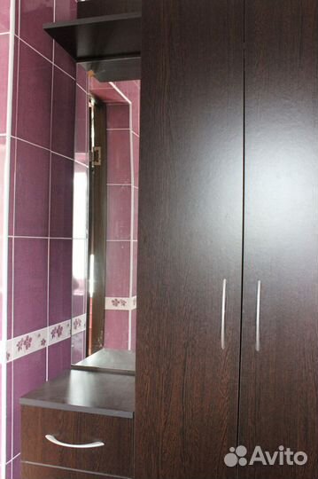 Шкаф для одежды в прихожую