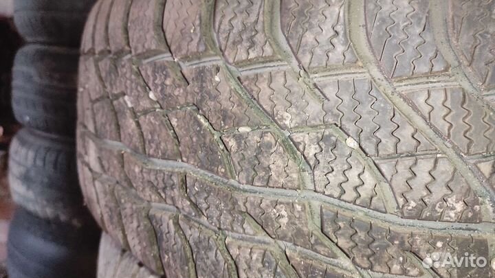 Viatti Bosco S/T V-526 215/65 R16