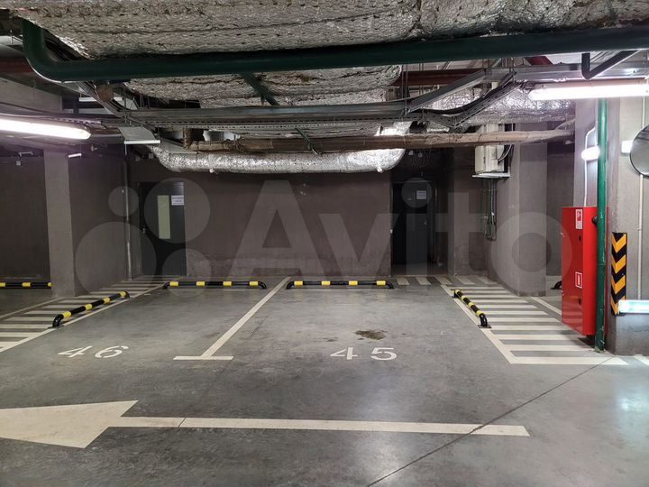 Машиноместо, 16 м²