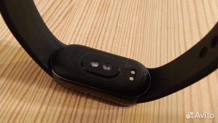 Фитнес-браслет Xiaomi SMART Band 8