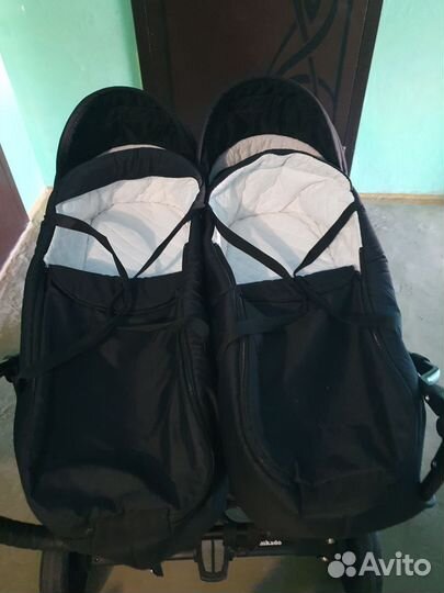 Коляска для двойни