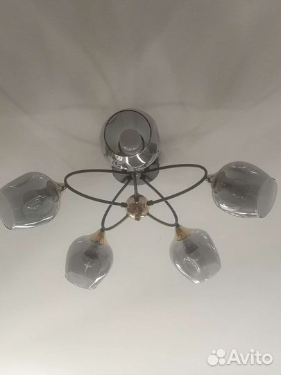 Люстра потолочная