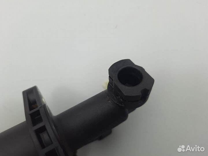 Цилиндр сцепления главный Skoda Fabia