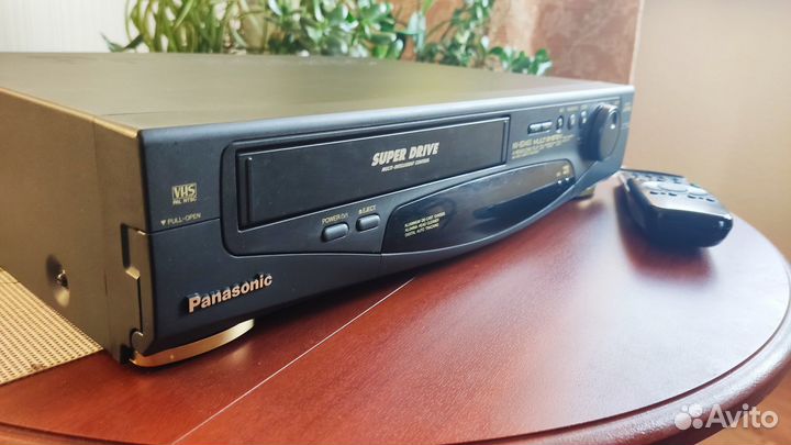 Видеомагнитофон Panasonic NV-SD450EU Япония