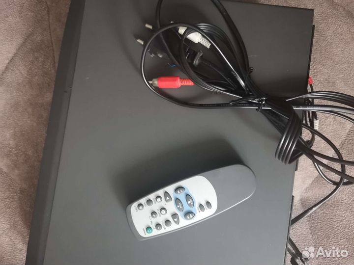 Видеомагнитофон LG бу