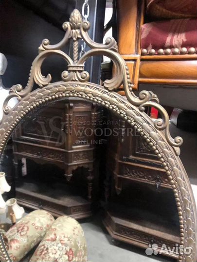 Консоль и зеркало. Винтаж