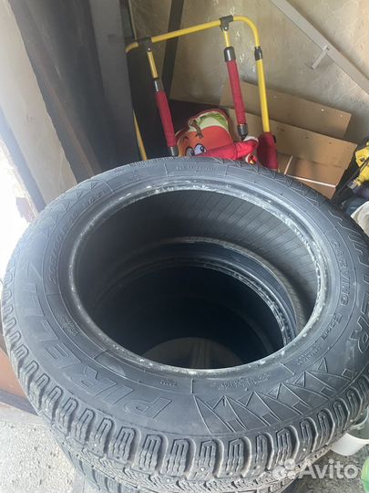 Pirelli Carrier Winter 205/55 R16