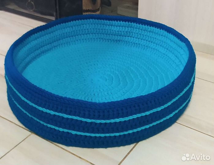 Лежанка для питомцев