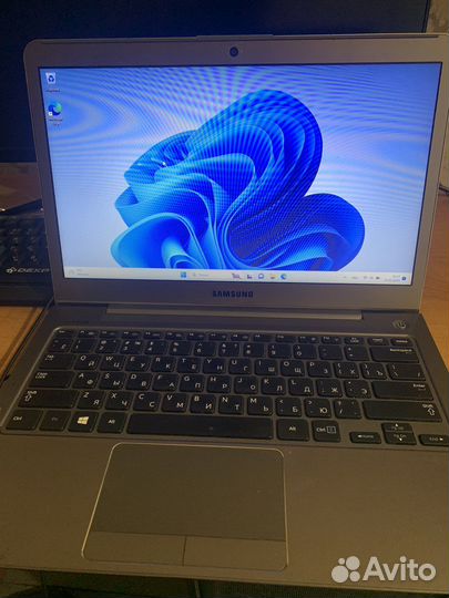 Ноутбук Samsung i5