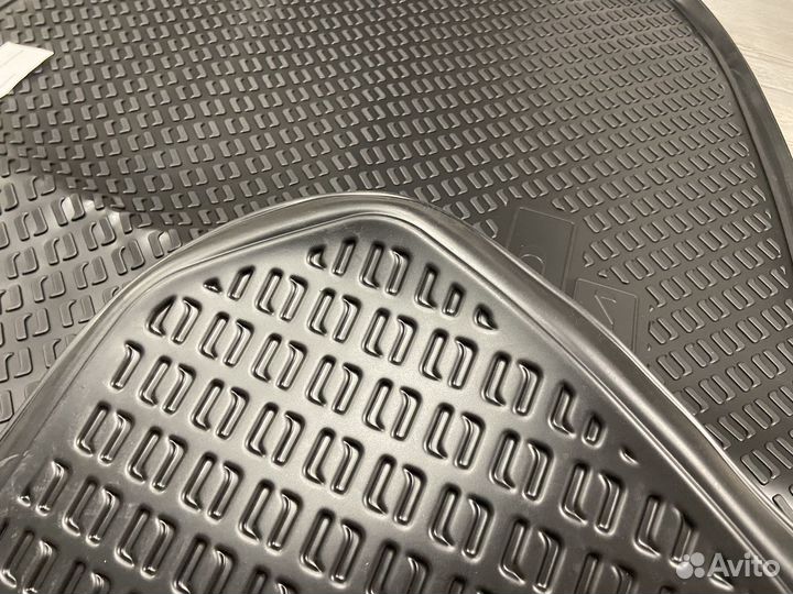 Оригинальный коврик багажника Kia Rio 4