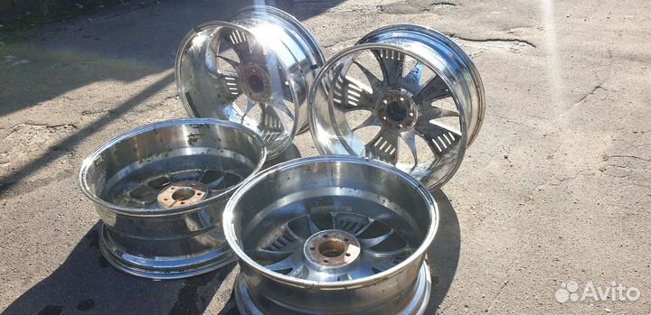 Диски хром США 22R + Резина