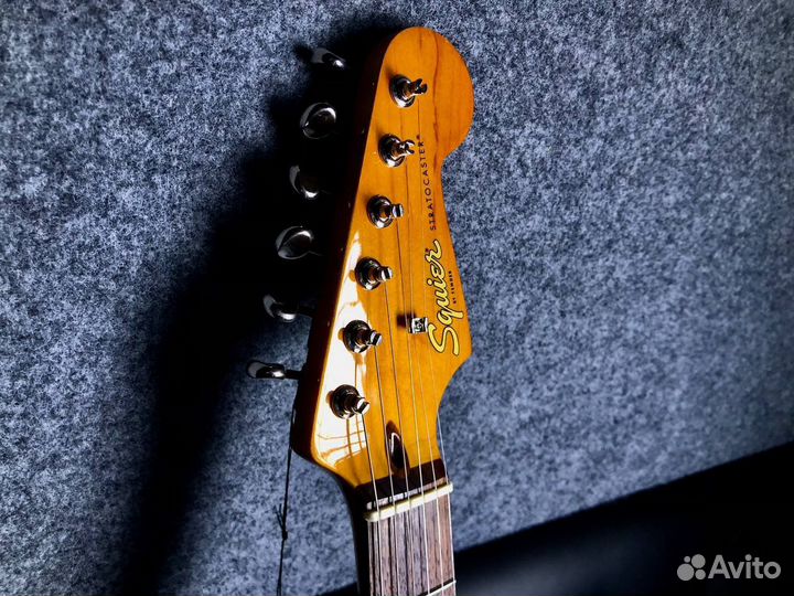 Fender squier Classic Vibe 60s электрогитара новая