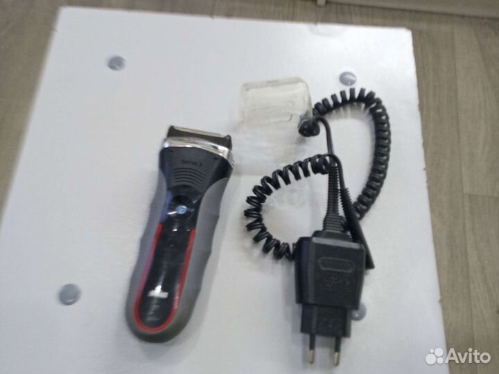 Электро бритва braun