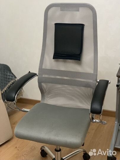 Подставка для пк,стул с колёсами и т д