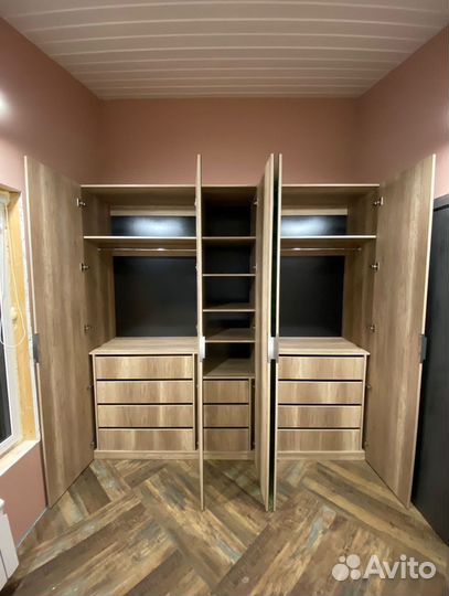 Шкаф стенка